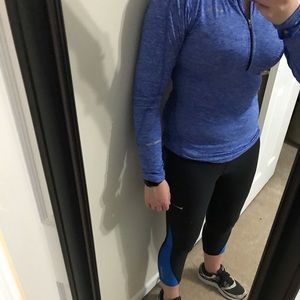 Women’s Nike dry fit size xs with Leggings!